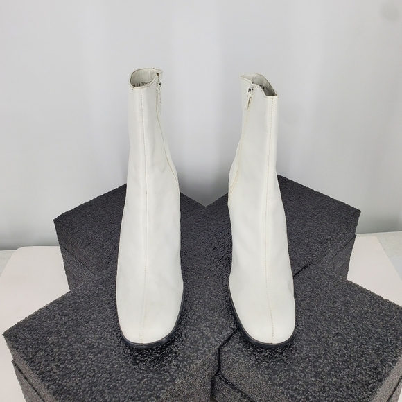 Hunt Club Women Zip Up Heeled Boots 8M Shoes White - Picture 2 of 8